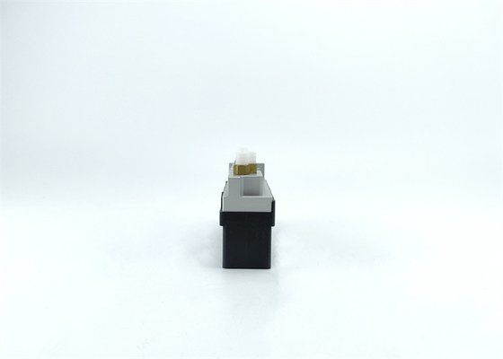 A2203200258 Air Suspension Solenoid Valve Block For Mercedes Benz W220