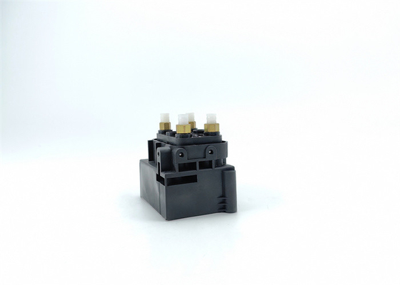C2D26814 Air Suspension Solenoid Valve Block For Jaguar XJ Series